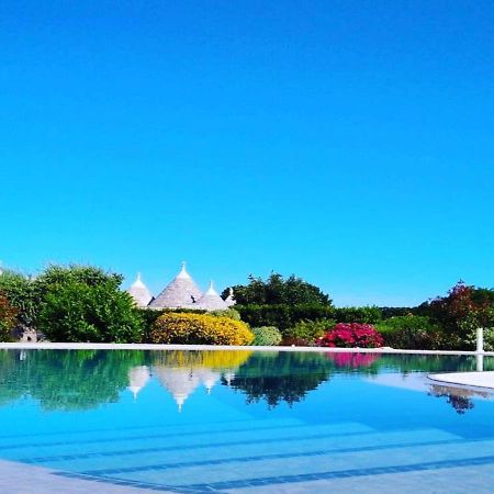 مبيت وإفطار لوكوروتوندو Trulli Isago المظهر الخارجي الصورة