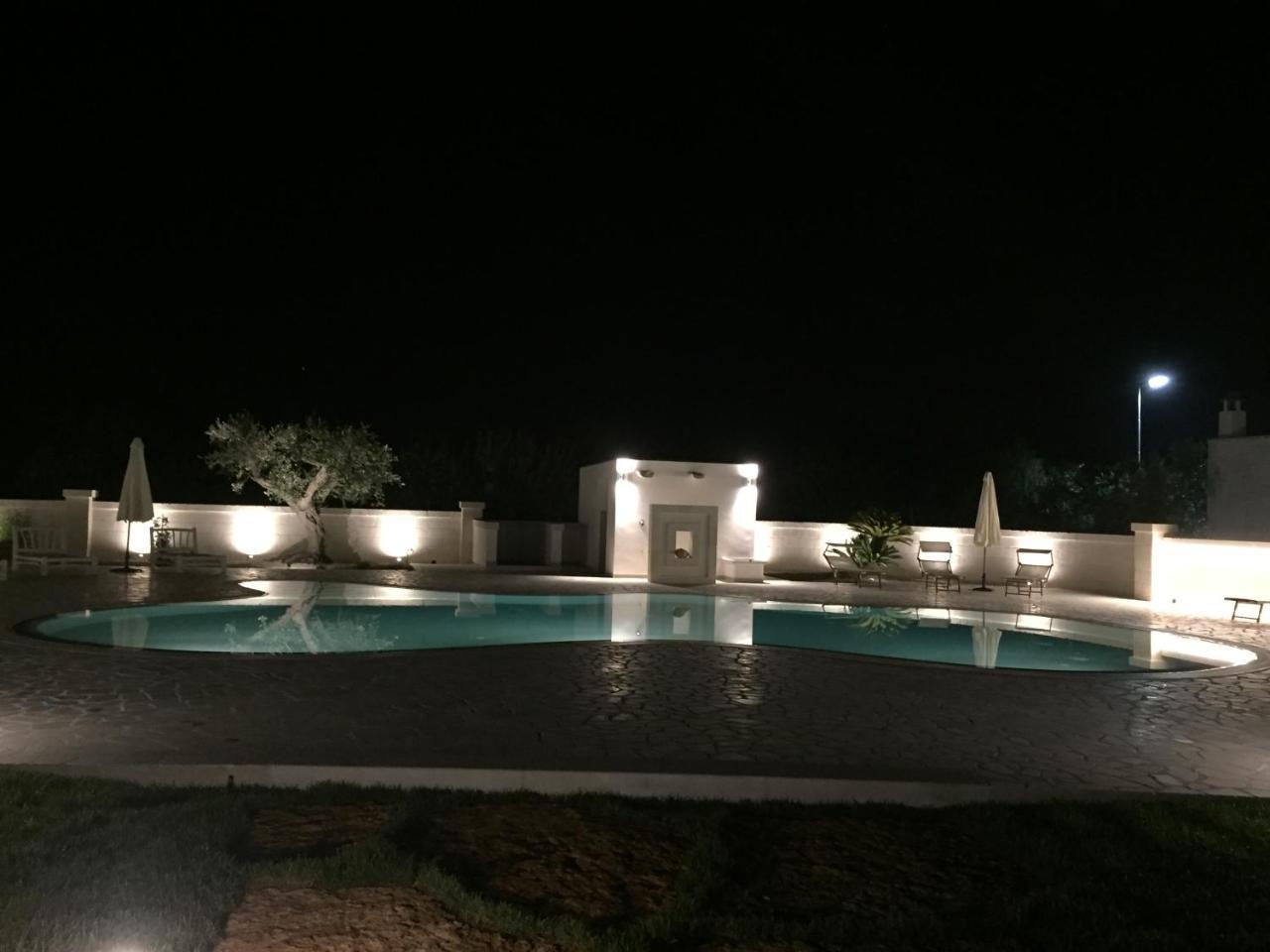 مبيت وإفطار لوكوروتوندو Trulli Isago المظهر الخارجي الصورة